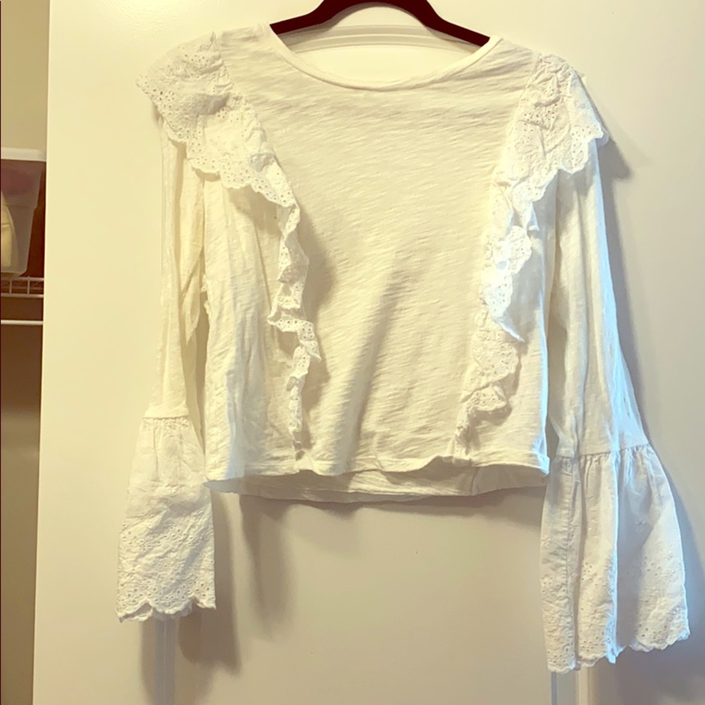 Long sleeve bell shirt